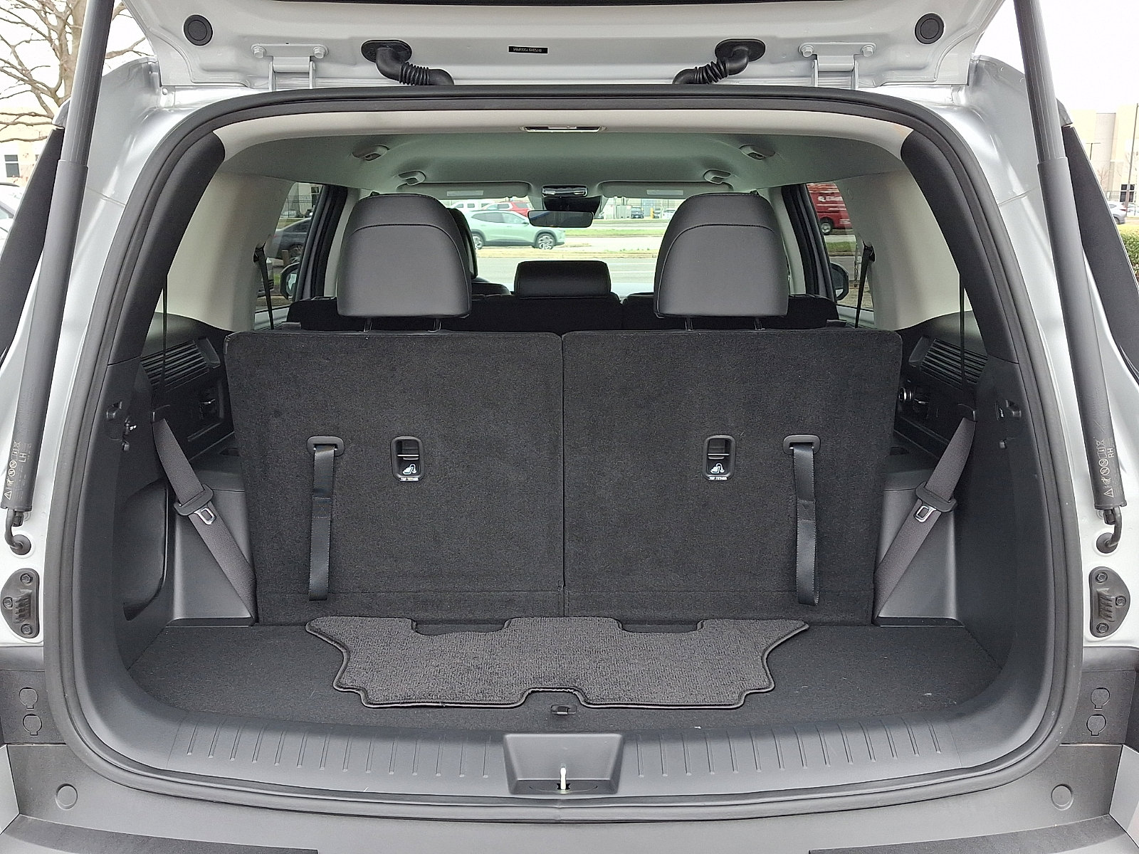 Certified 2025 Hyundai Santa Fe SEL image 28