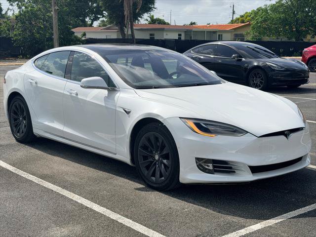 Used 2019 Tesla Model S 100D AWD/4WD image 9