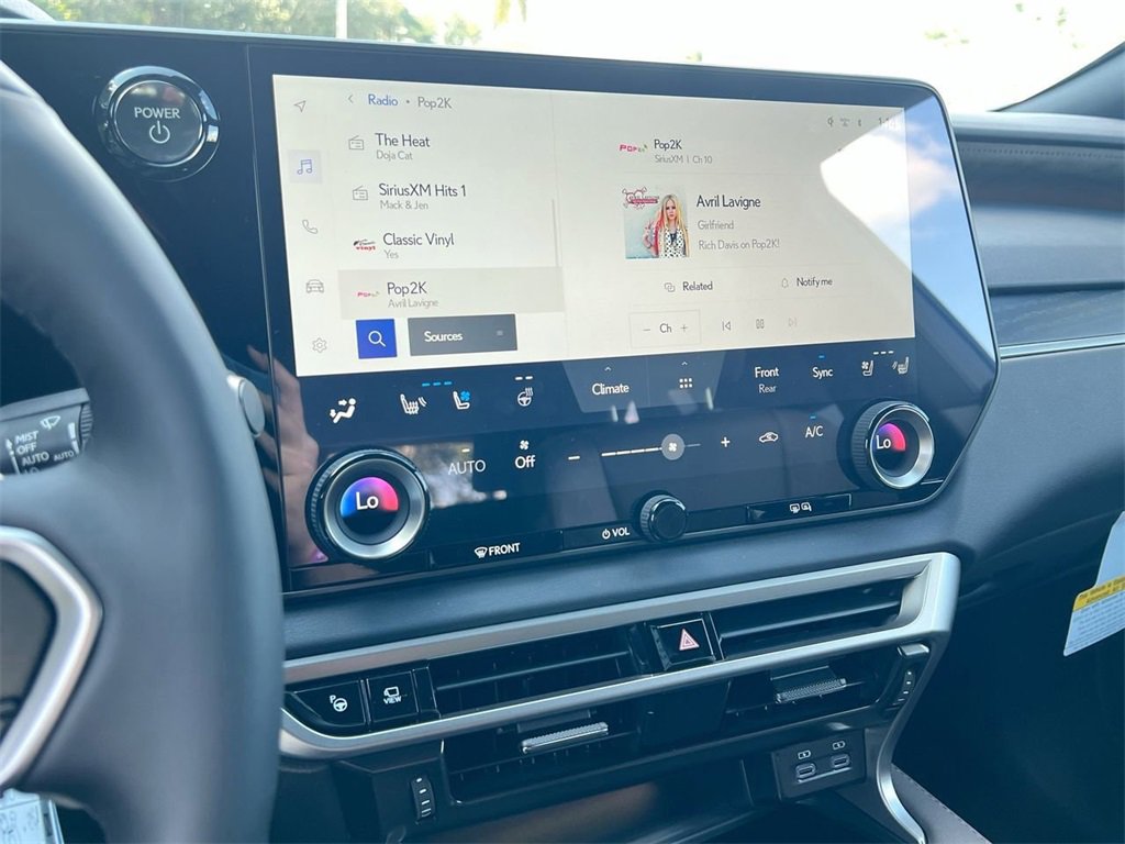 New 2026 Lexus RX 450h AWD image 15