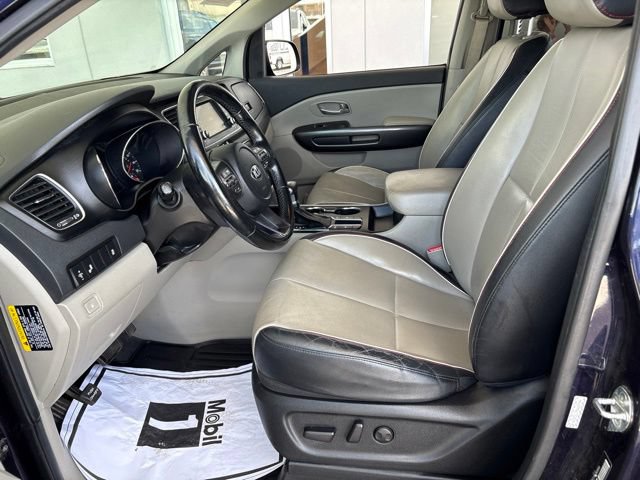 Used 2021 Kia Sedona EX FWD image 11