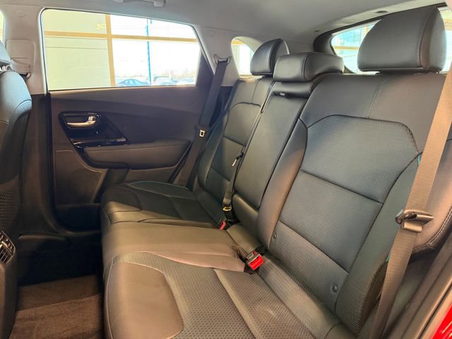 Used 2022 Kia Niro EX Premium image 22