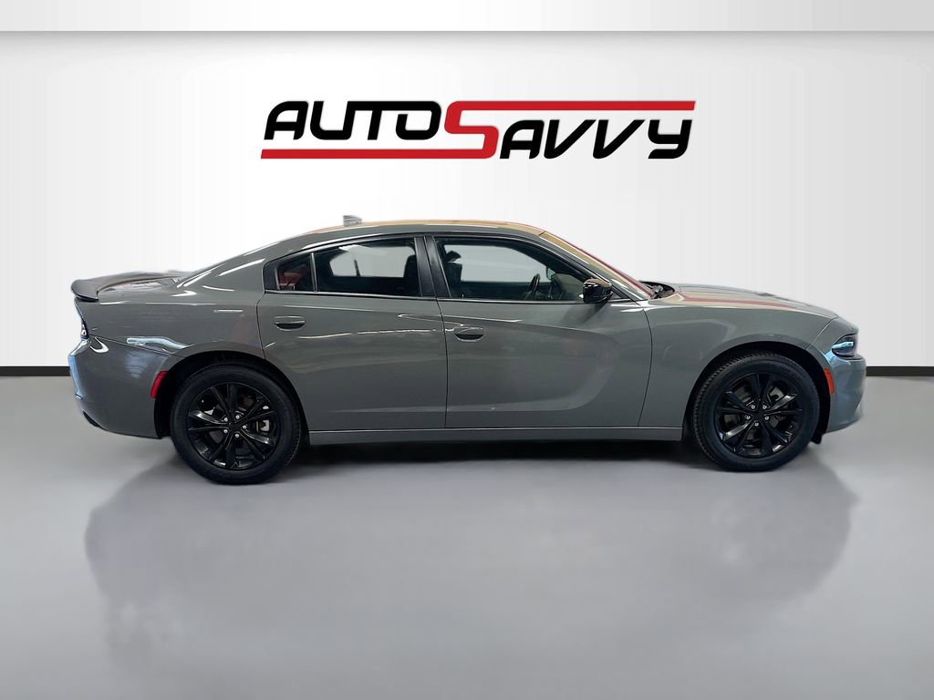 Used 2023 Dodge Charger SXT w/ Blacktop Package AWD/4WD image 8