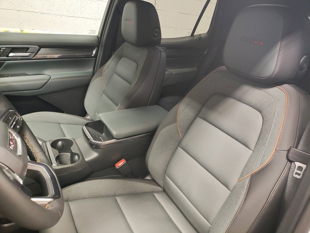 New 2026 GMC Terrain AT4 w/ Convenience Package III image 25