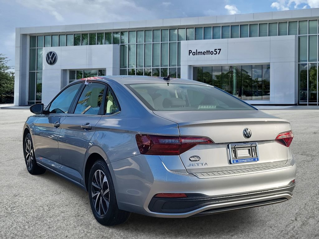 Used 2024 Volkswagen Jetta S image 4