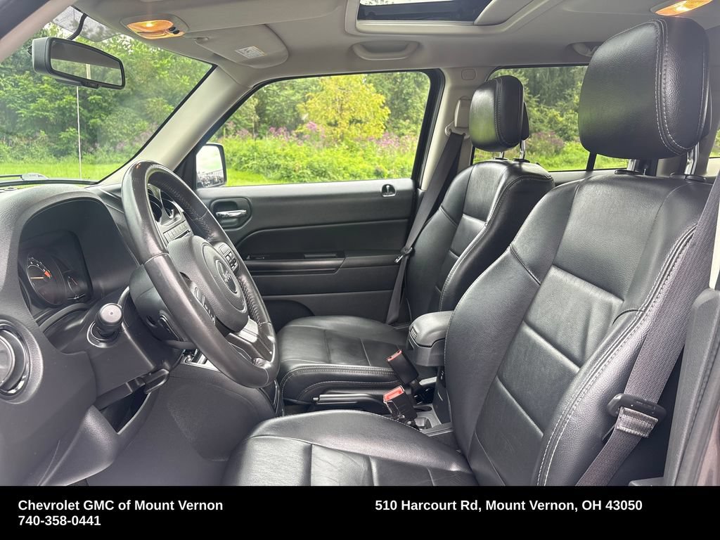 Used 2016 Jeep Patriot High Altitude AWD/4WD image 11