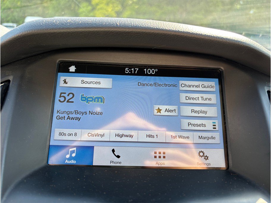 Used 2017 Ford Focus SEL FWD image 22