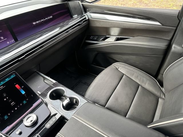 Used 2025 Cadillac Escalade Sport w/ Touring Package AWD/4WD image 16