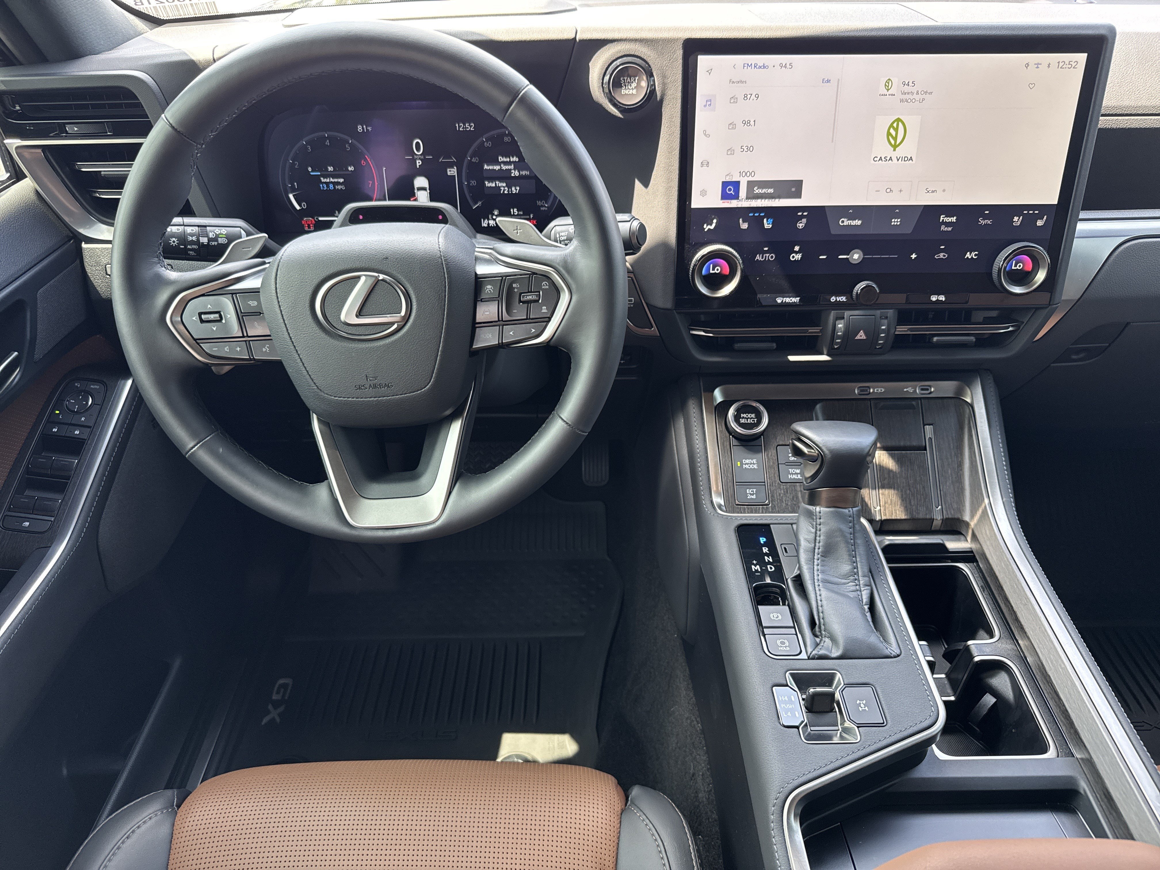 Used 2024 Lexus GX 550 w/ Accessory Package (Z1) AWD/4WD image 18