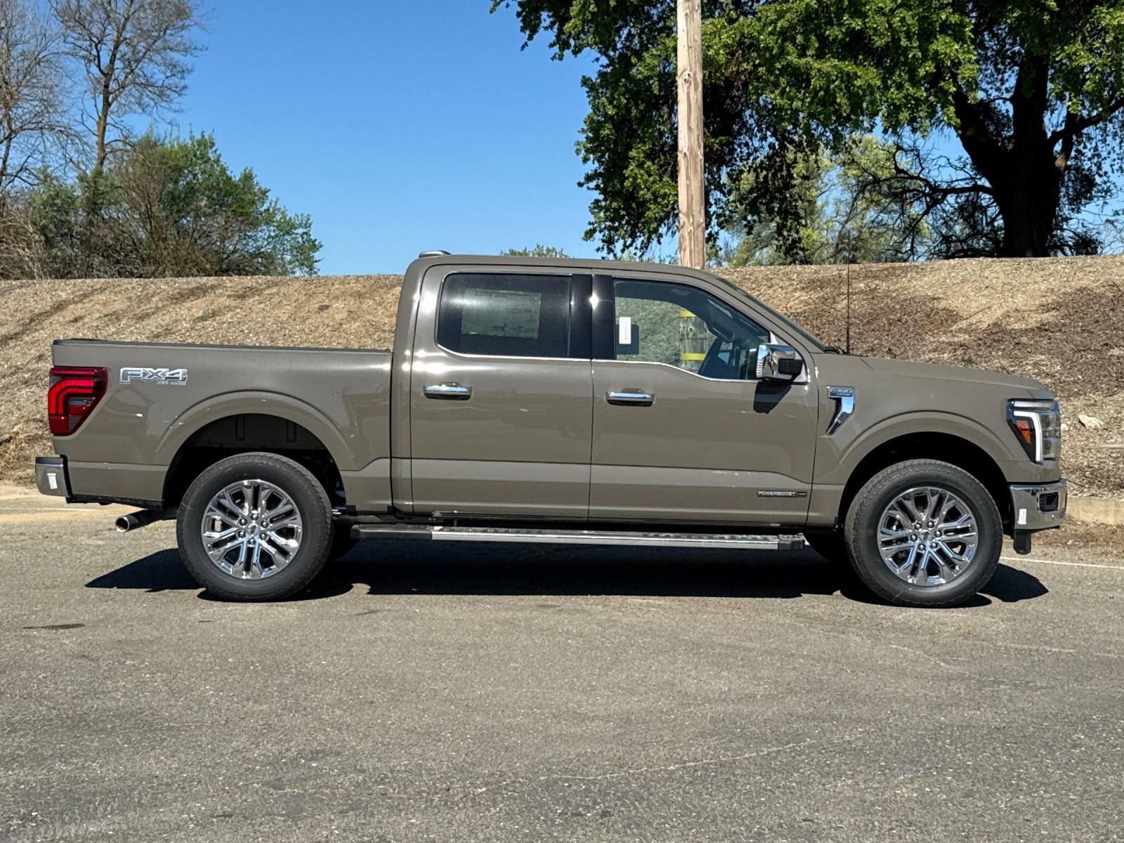New 2026 Ford F150 Lariat w/ Equipment Group 501A Mid image 2