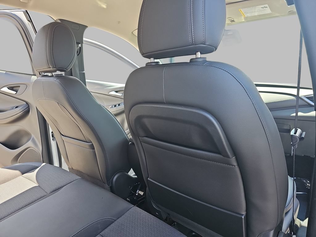 Used 2023 Buick Encore GX Preferred w/ Cold Weather Comfort Package AWD/4WD image 14