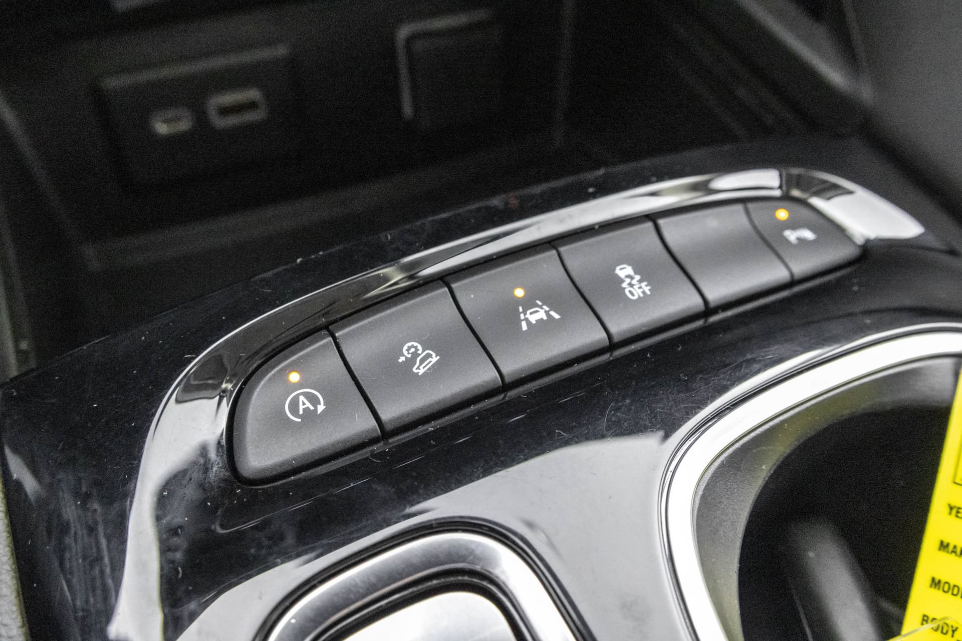 Used 2023 Buick Envision Essence AWD/4WD image 30