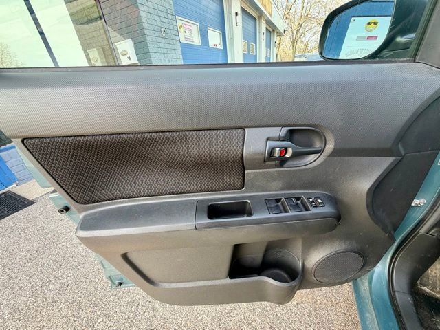 Used 2009 Scion xB image 21