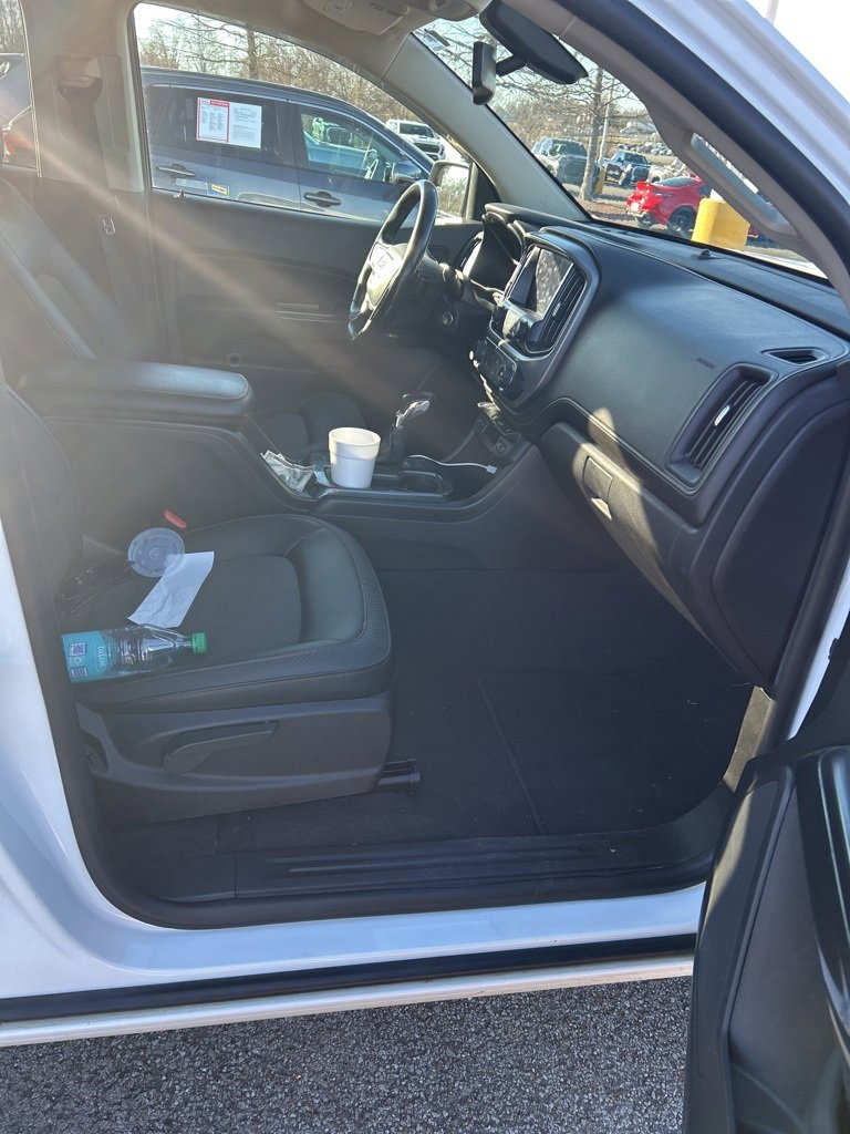 Used 2022 GMC Canyon AT4 w/ Trailering Package image 10