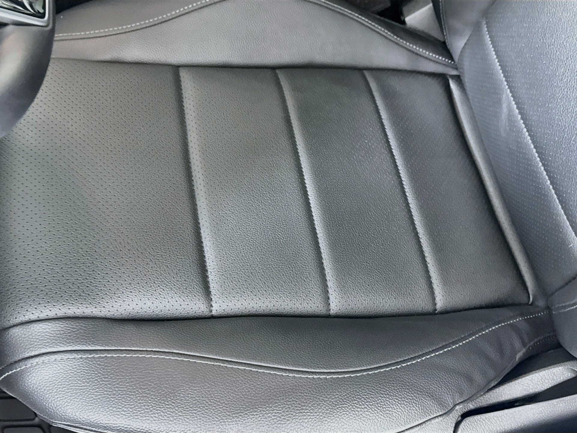 Used 2024 Mercedes-Benz GLE 350 4MATIC image 21