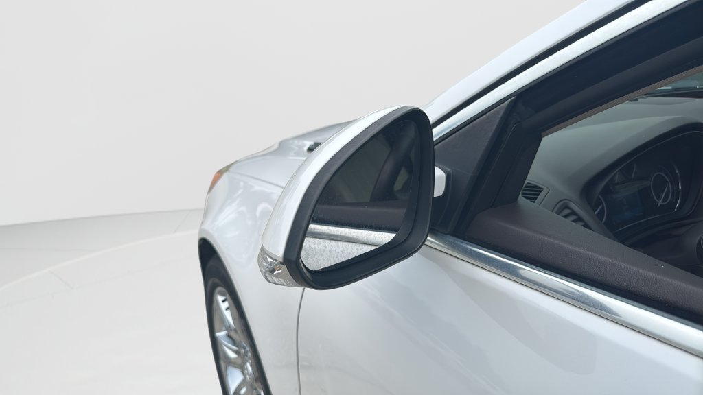 Used 2017 Buick Regal Premium FWD image 31