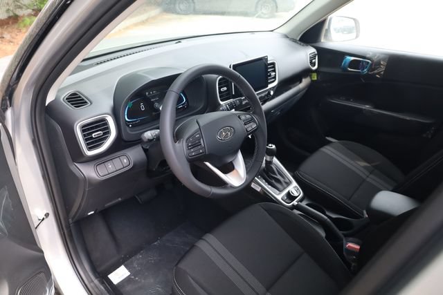 New 2026 Hyundai Venue SEL FWD image 10