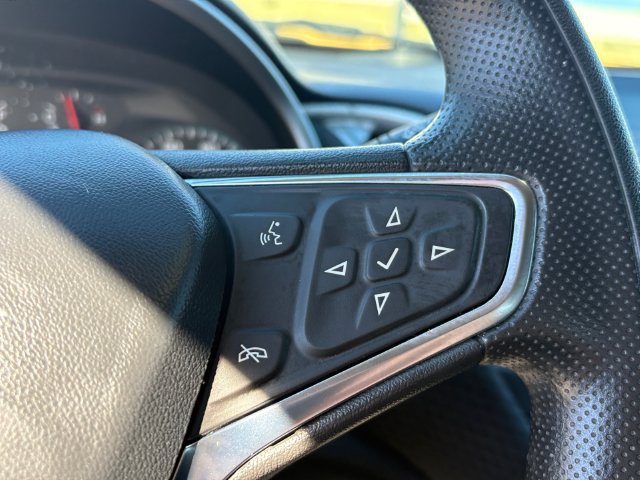 Used 2023 Chevrolet Malibu LT FWD image 26