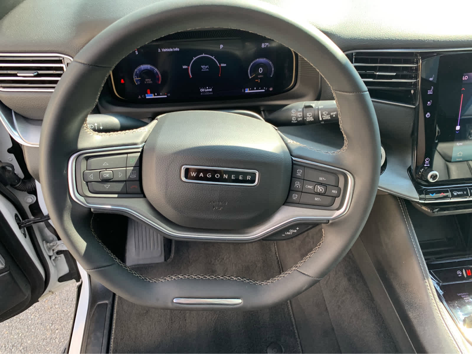 Used 2023 Jeep Wagoneer Series II w/ Convenience Group I image 16