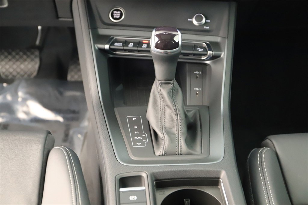 Certified 2025 Audi Q3 2.0T Premium w/ Convenience Package image 21
