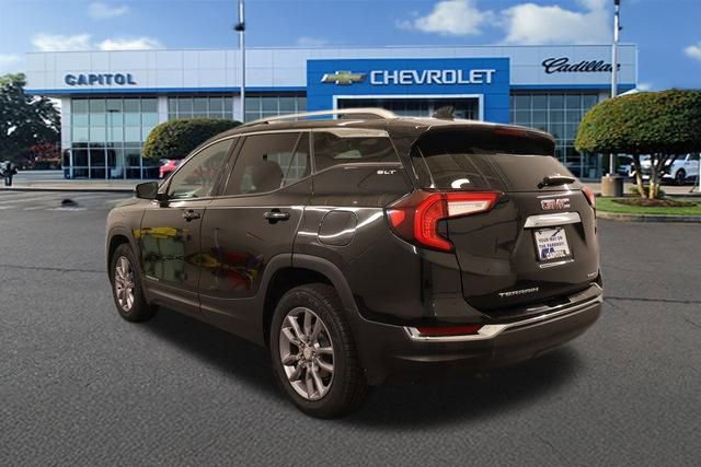 Used 2023 GMC Terrain SLT image 6