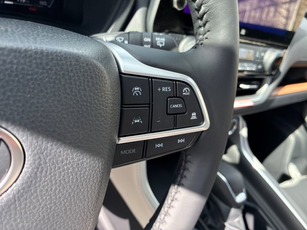 New 2026 Toyota Grand Highlander Limited image 27