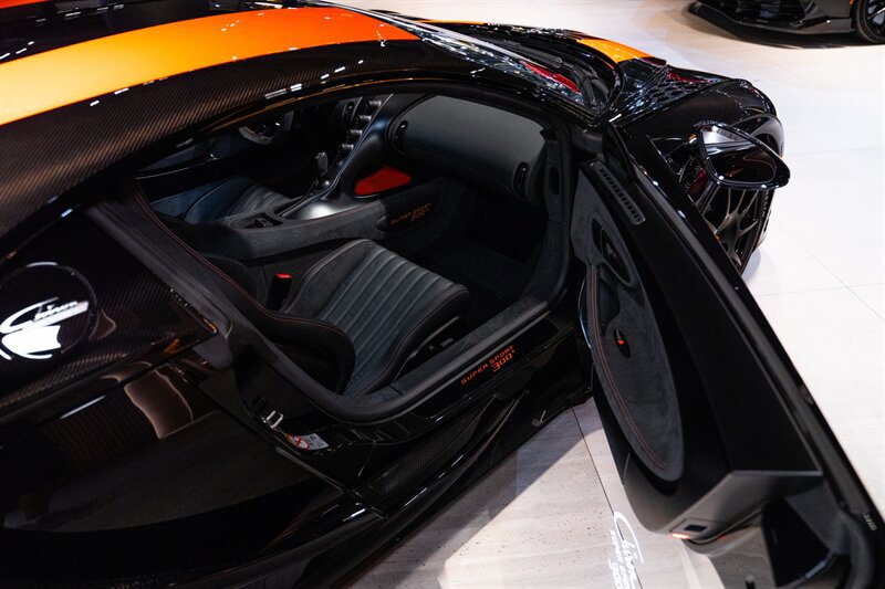 Used 2022 Bugatti Chiron Super Sport AWD/4WD image 53