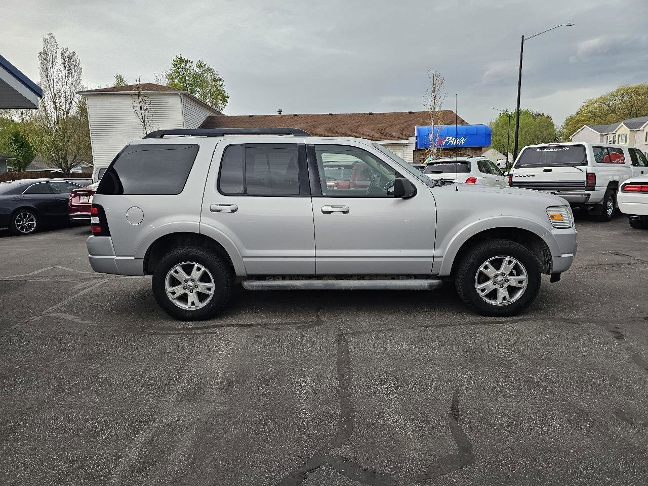 Used 2010 Ford Explorer XLT AWD/4WD image 13
