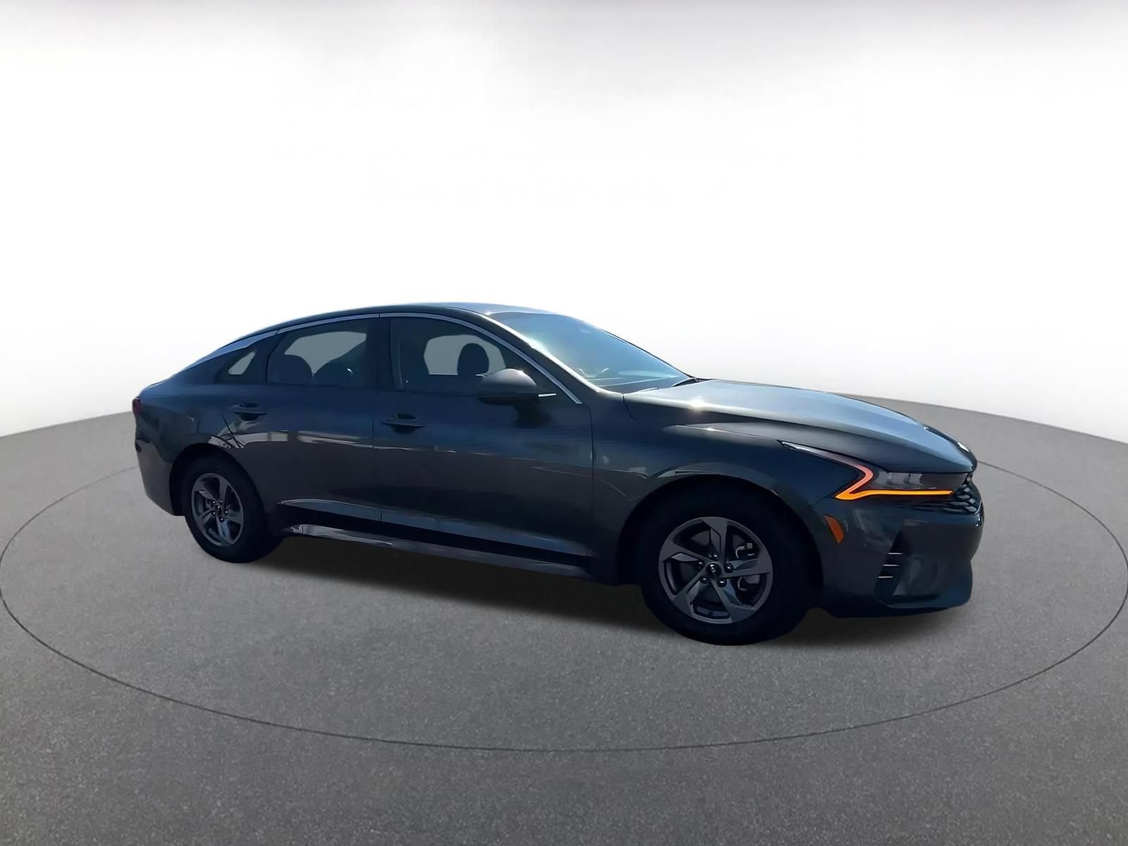Used 2023 Kia K5 LXS FWD video 2