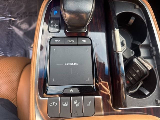 Used 2021 Lexus LS 500 w/ Interior Upgrade Package image 25