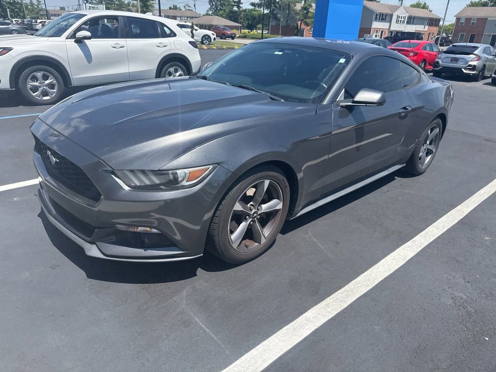 Used 2015 Ford Mustang Coupe w/ Equipment Group 051A RWD image 4