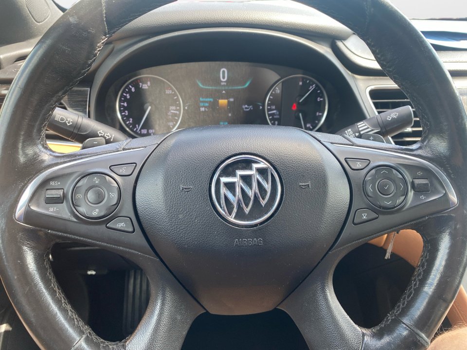 Used 2017 Buick LaCrosse Premium image 12