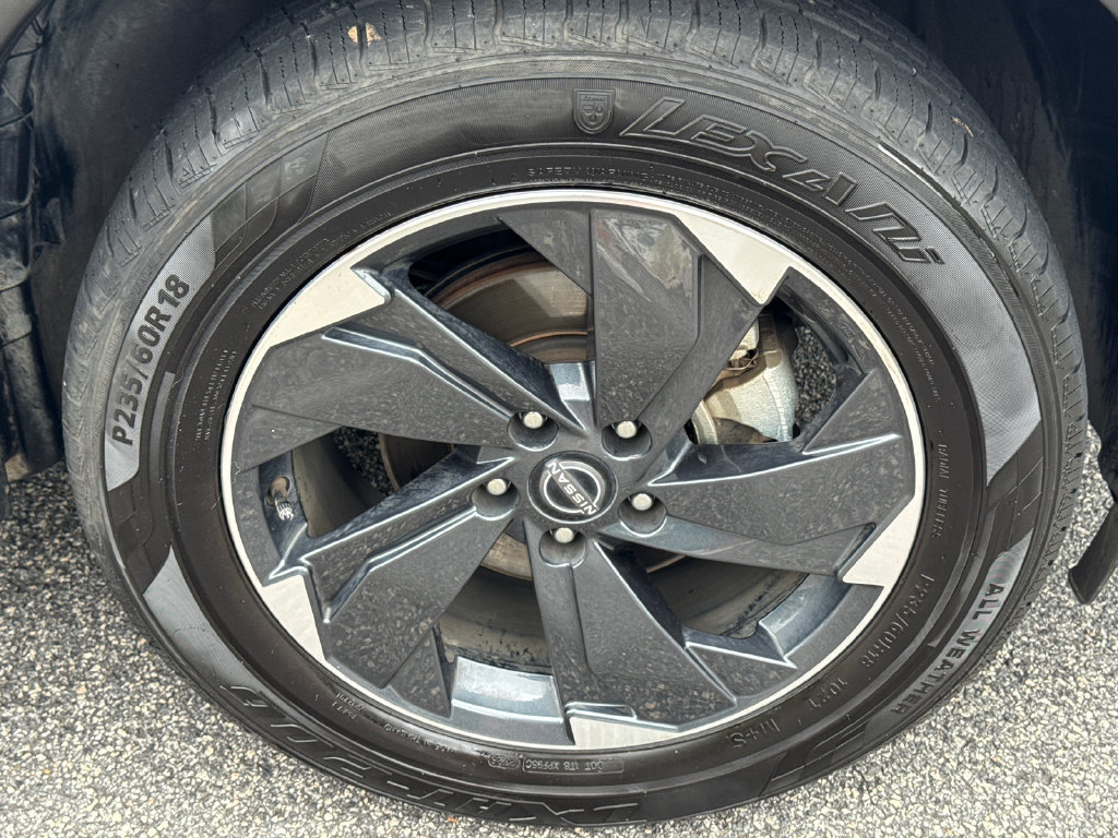 Certified 2025 Nissan Rogue SV AWD/4WD image 15