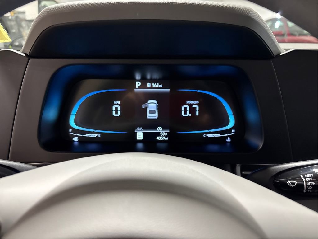 Certified 2025 Hyundai Elantra SE image 21