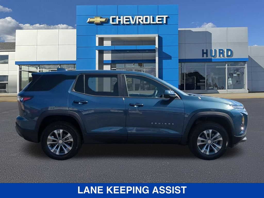 New 2026 Chevrolet Equinox LT w/ Convenience Package II AWD/4WD image 3