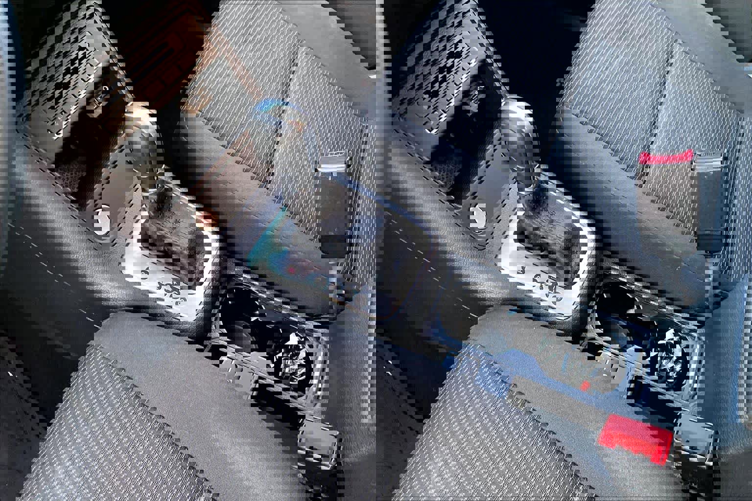 Used 2017 Volkswagen Tiguan Limited image 15