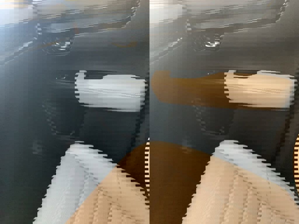 Used 2023 Honda CR-V EX-L image 22