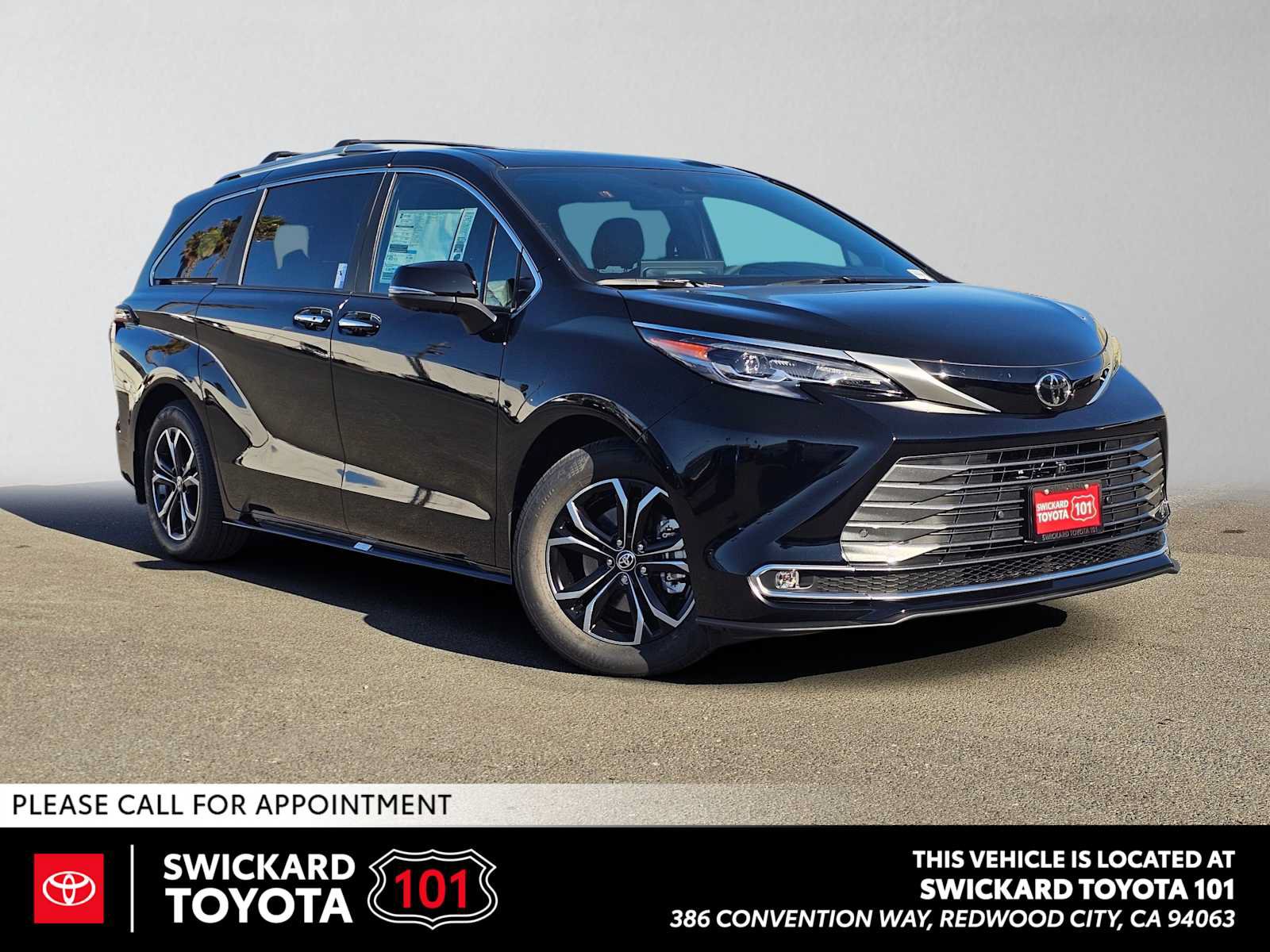 New 2026 Toyota Sienna Platinum AWD/4WD image 1