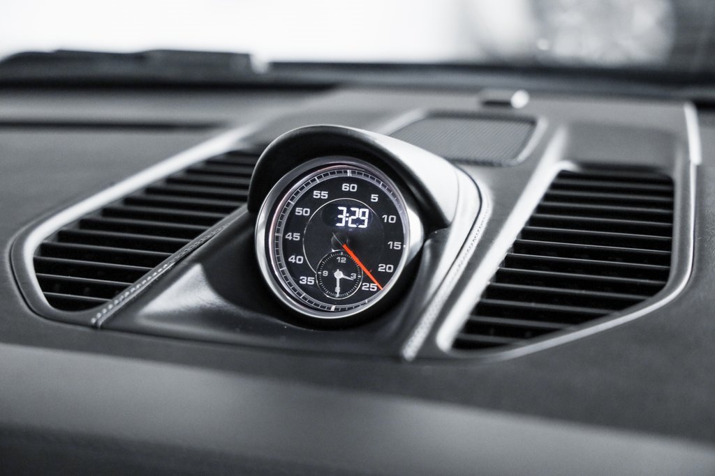 Used 2018 Porsche 911 Turbo S image 25