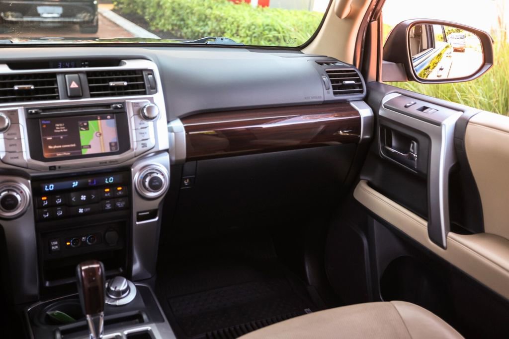 Used 2018 Toyota 4Runner Limited AWD/4WD image 46