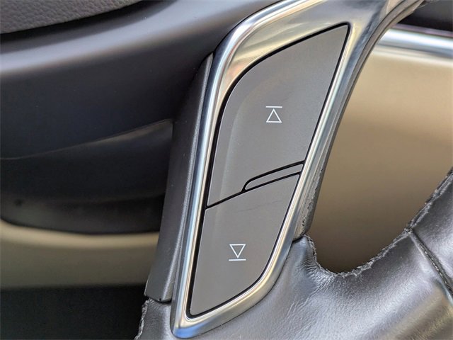 Used 2018 Cadillac XT5 Luxury w/ Driver Awareness Package image 29