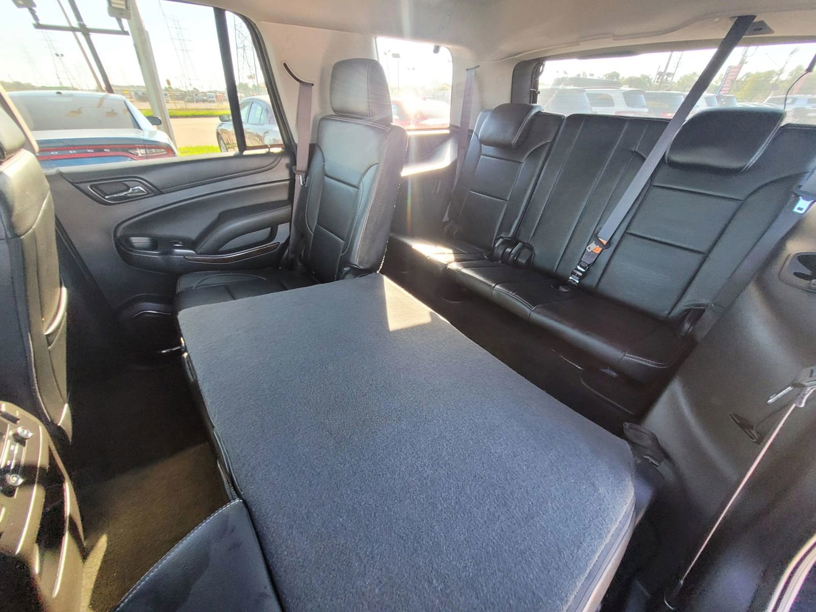 Used 2016 Chevrolet Tahoe LS RWD image 12