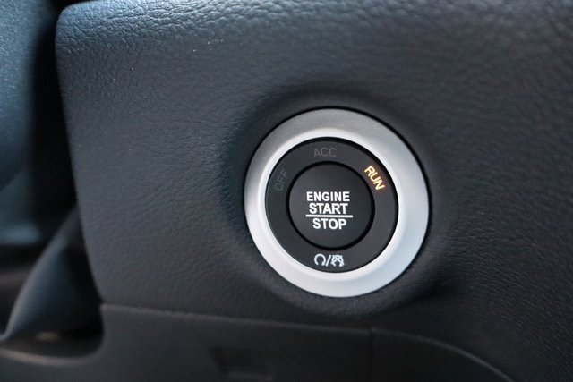 New 2026 Chrysler Pacifica Select image 17