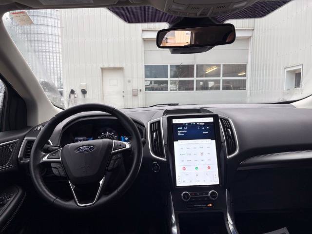 Certified 2023 Ford Edge Titanium w/ Class II Trailer Tow Package AWD/4WD image 16