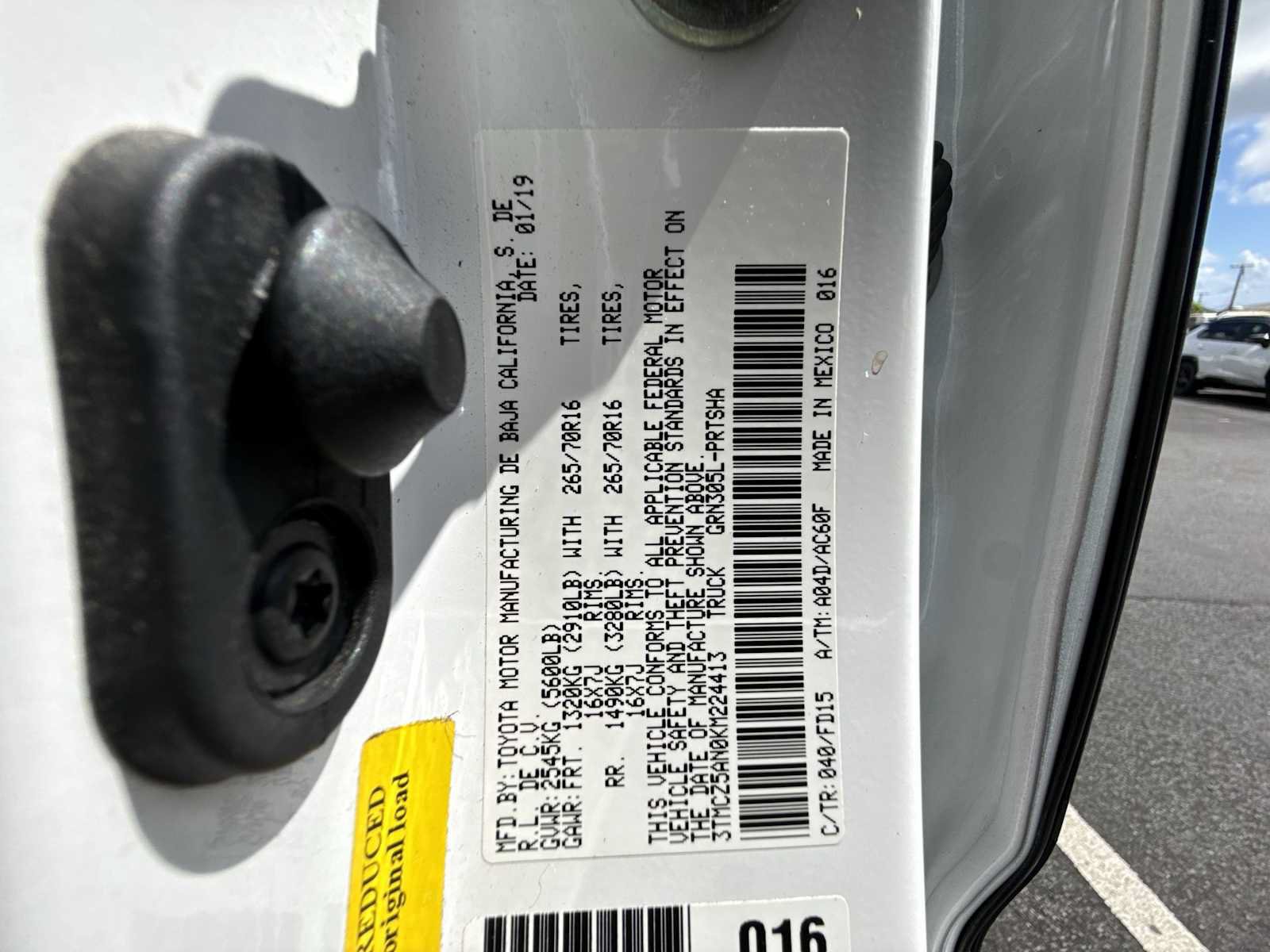 Used 2019 Toyota Tacoma TRD Off-Road AWD/4WD image 26