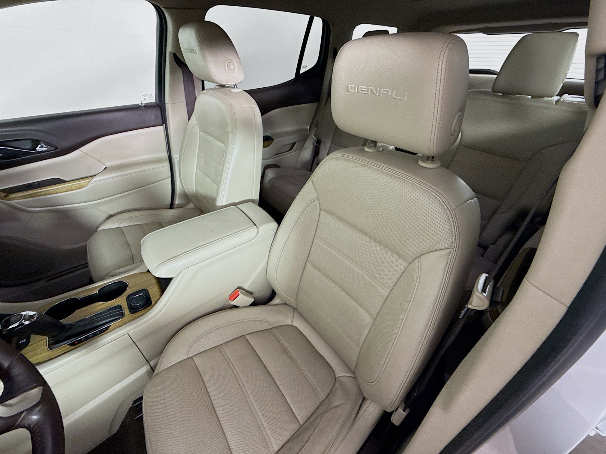 Used 2018 GMC Acadia Denali w/ Technology Package image 26