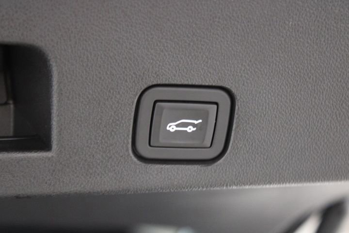 Certified 2024 GMC Acadia AT4 w/ Luxury Package image 13