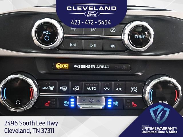 Used 2022 Ford F250 Lariat w/ Black Appearance Package image 20