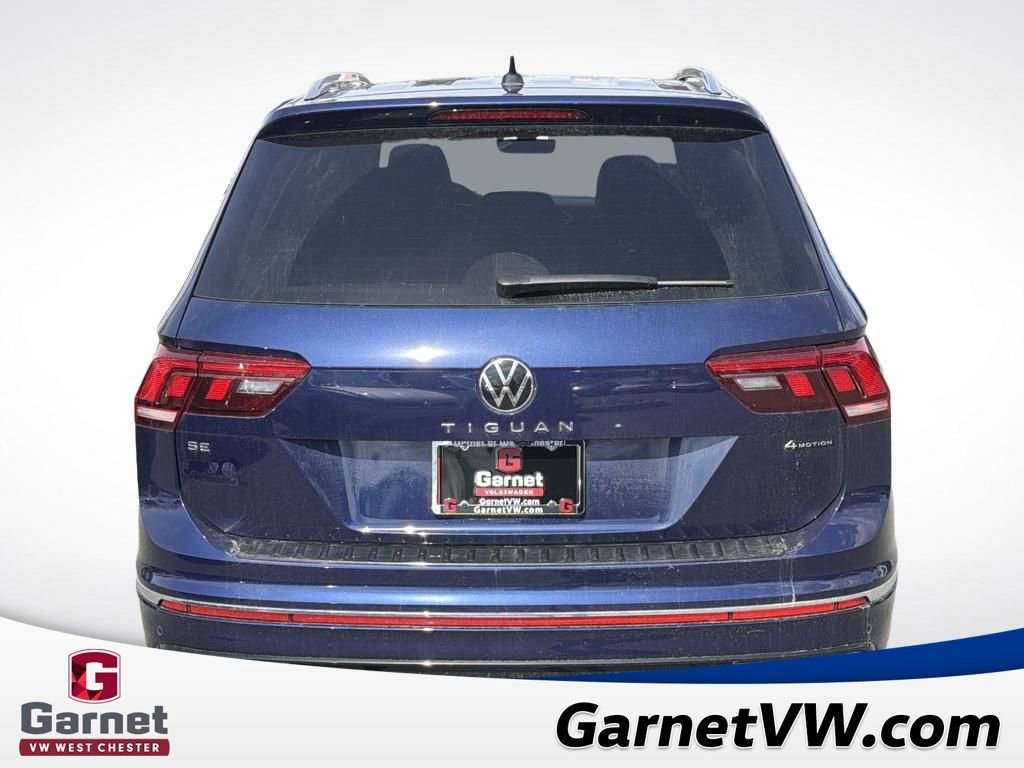 Certified 2023 Volkswagen Tiguan SEL R-Line image 4