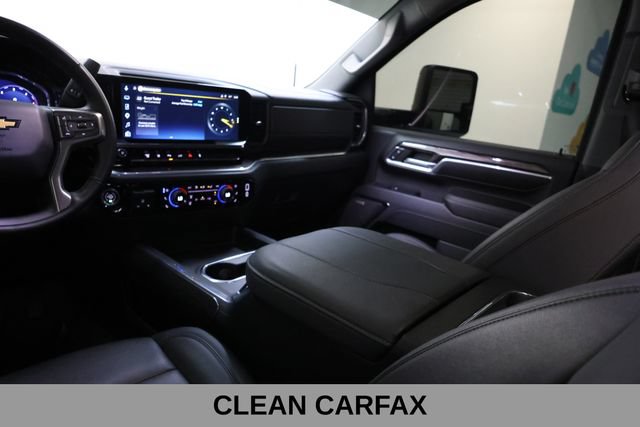 Used 2024 Chevrolet Silverado 3500 LTZ w/ LTZ Plus Package AWD/4WD image 14