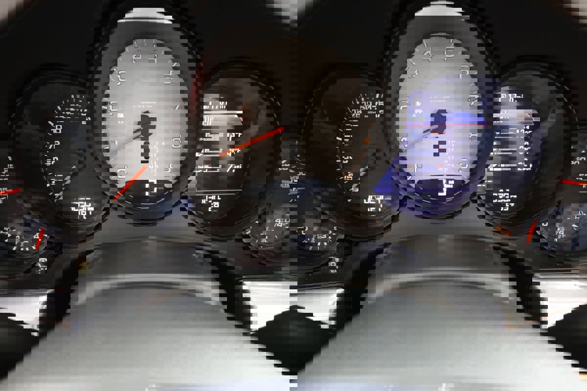 Used 2013 Porsche 911 Carrera S image 12